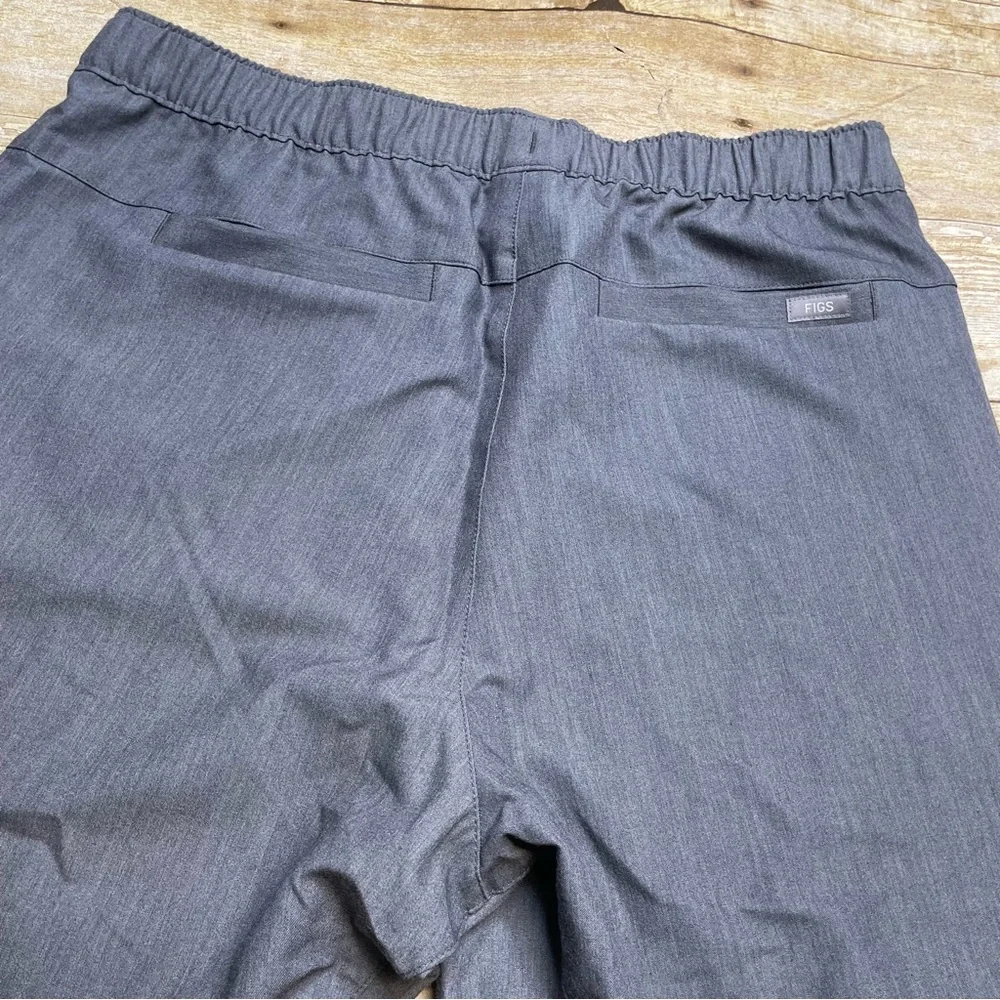 Figs Men’s Gray Tansen Joggers Scrub Pants